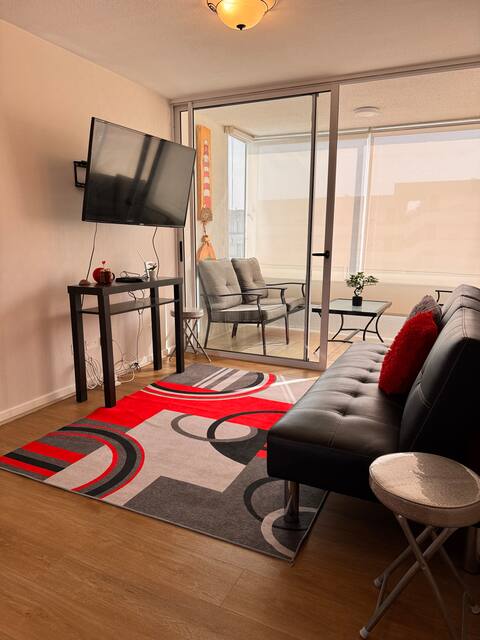 Popular Airbnb listing: Ocean view, pool, comfort and security. in Región De Valparaíso