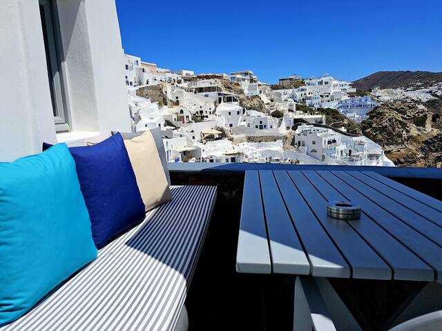 Aqua Terra private villa on the cliff gallery image 3