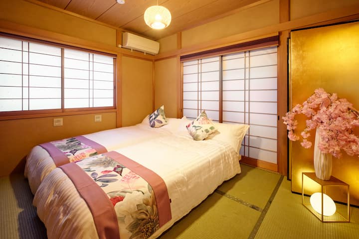 2 krevate 200✕ cm 100 cm