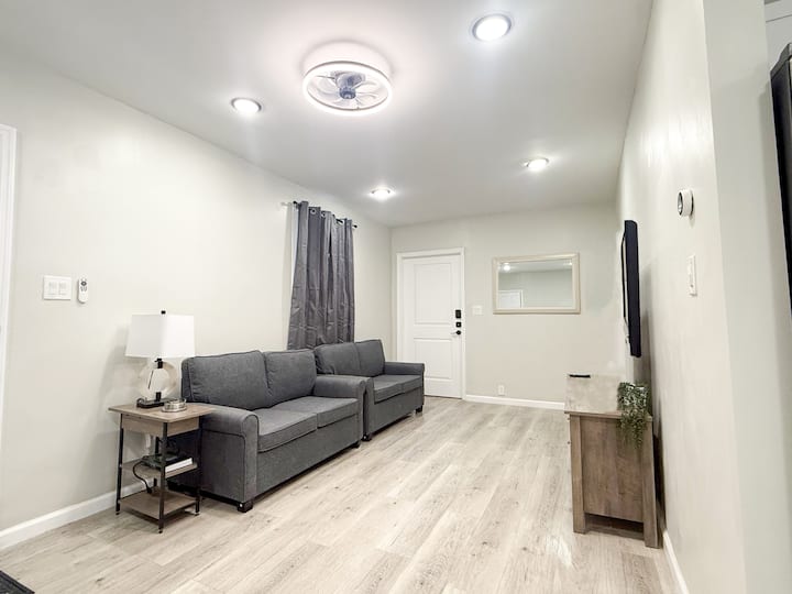 Town & Country Andover Nj Area Apt -1st Fl - Andover, NJ
