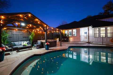 Luxury Pool home with HotTub BBQ