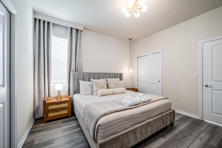 Downstairs King then