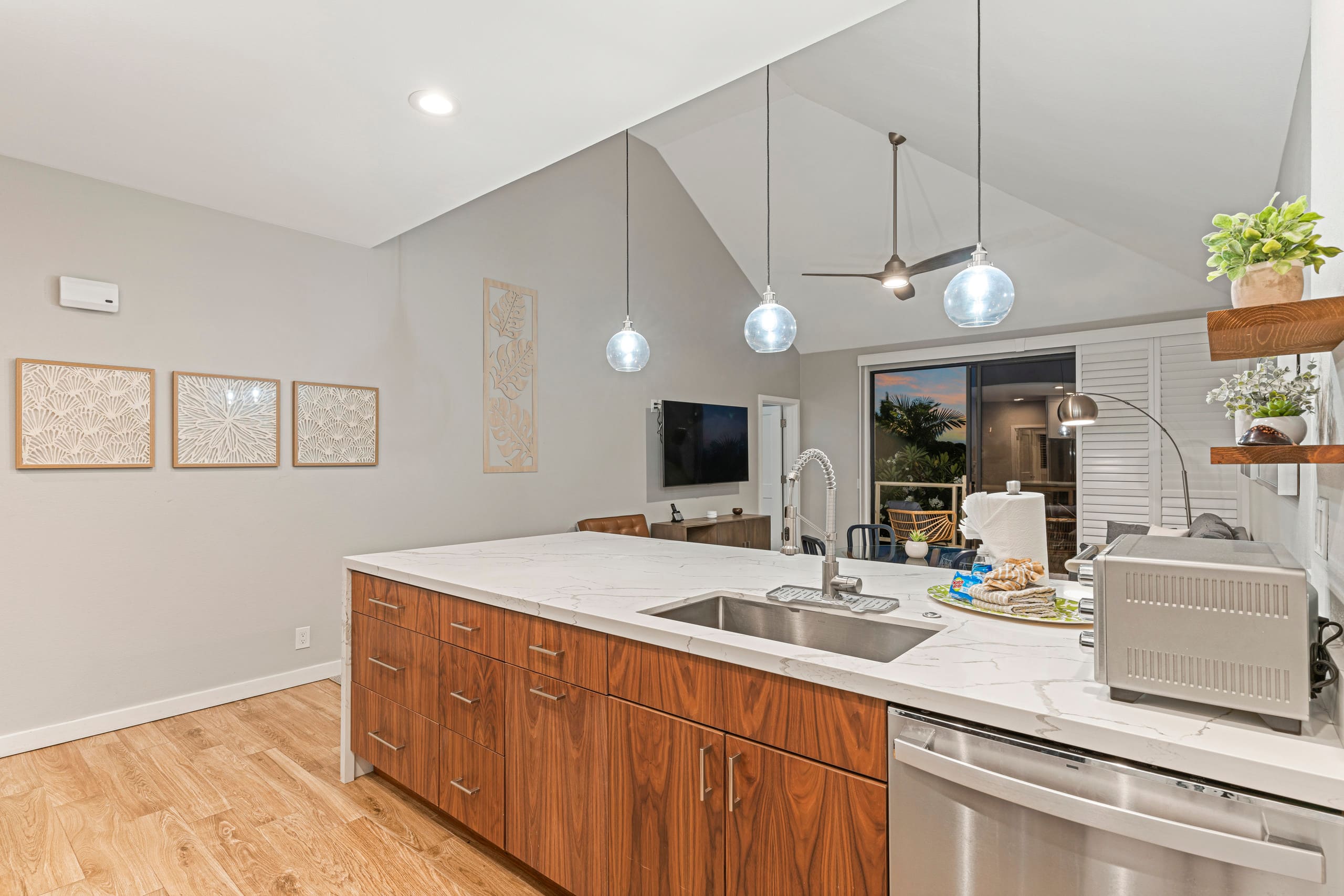Condo in Wailea · ★5.0 · 2 bedrooms · 4 beds · 2 baths - Image 19