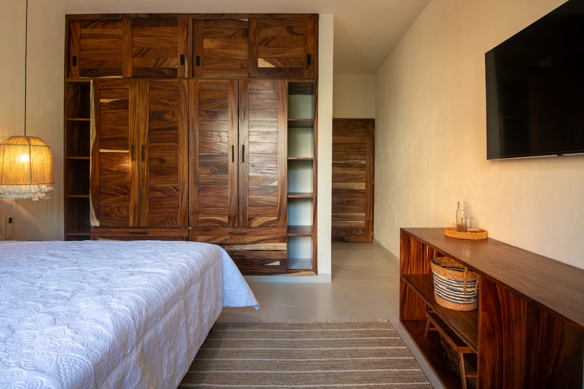 საძინებელი 1