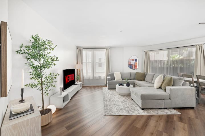 2bedroom/2bathroom Condo