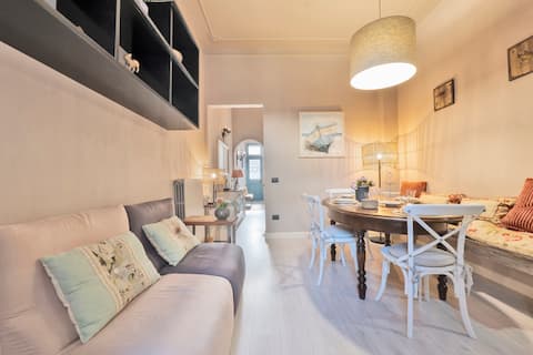 Vintage 4 bedrooms + Seaview