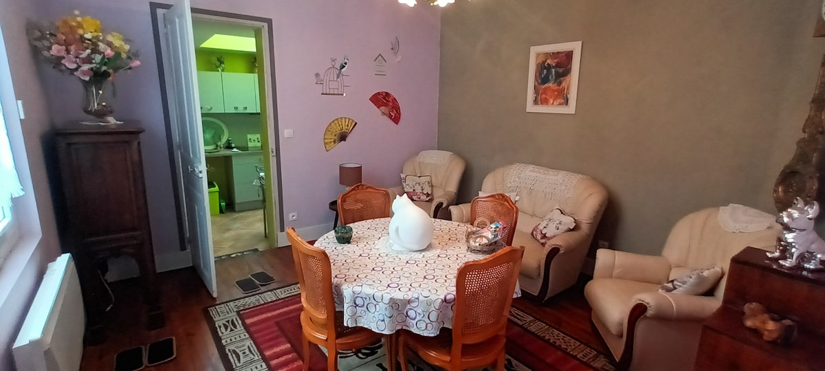 Annonce Airbnb populaire: Cottage in a quiet area à Tarbes