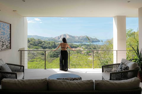 Picture perfect Villa Anona in Pacifico