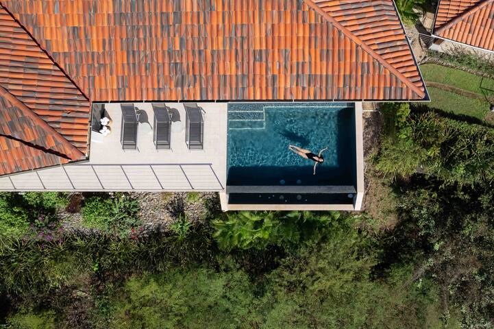 Picture perfect Villa Anona in Pacifico