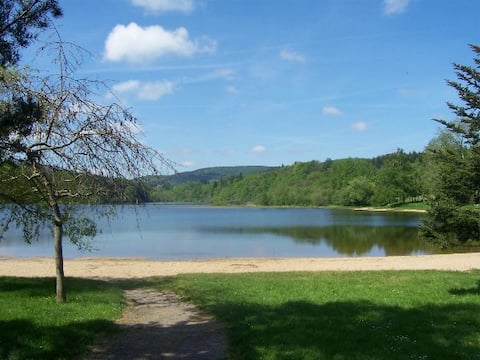 5 bedroom lakeside villa