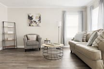 Riverside A3 | QUEEN 1BD/1BA Apt near River