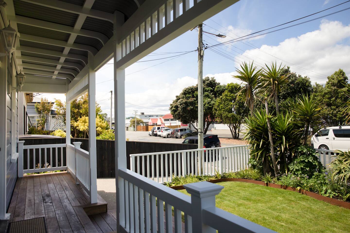 Charming Cottage In Petone 3