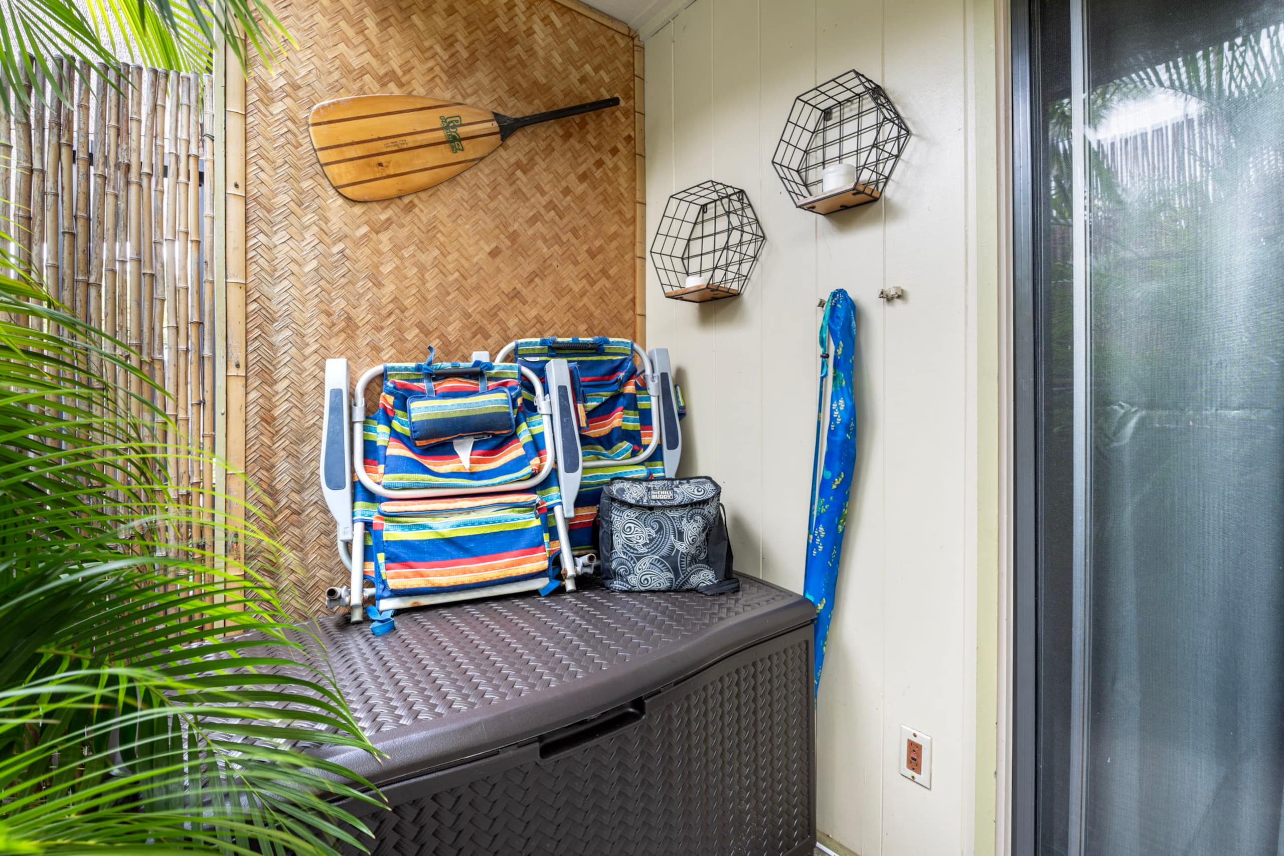 Condo in Kailua-Kona · ★4.98 · 2 bedrooms · 3 beds · 1 private bath - Image 18