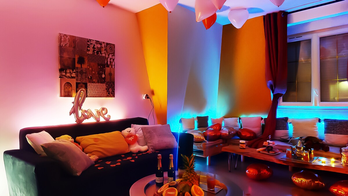 Beliebte Airbnb-Anzeige: Loveroom - Air-conditioned - Chic & Romantic Escape in Magny Le Hongre