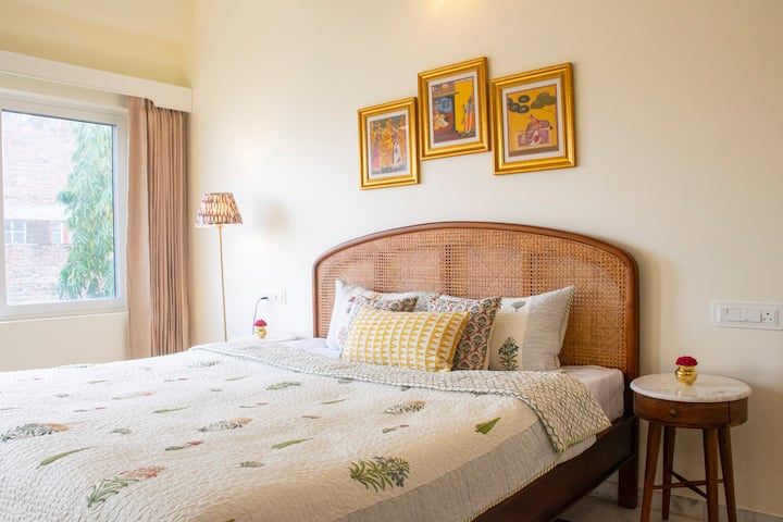Boutique Udaipur Stay W/ Views - Udaipur