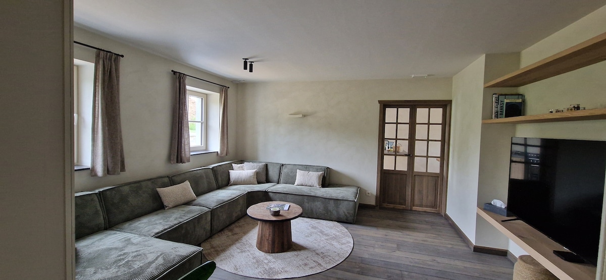 Top performing Airbnb: MaisonDeLaColline - 13 km from Durbuy in Somme Leuze