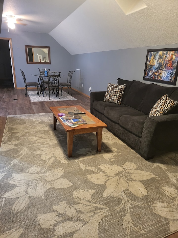 Calm, Clean, And Cozy, Near Va Med Center. - Vancouver, WA