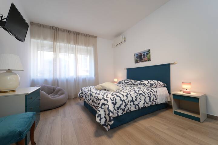 Appartamento con Vista Vesuvio Ascensore e Metro gallery image 2