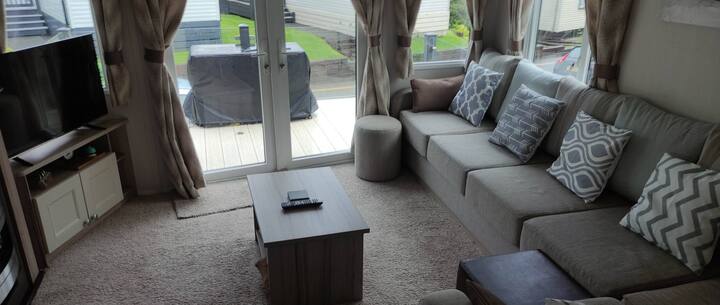 Lovely Caravan In Brynteg, Llanrug, Snowdonia - Llanberis