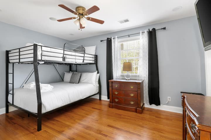 Dormitorio 3 - litera completa con cama tamaño queen