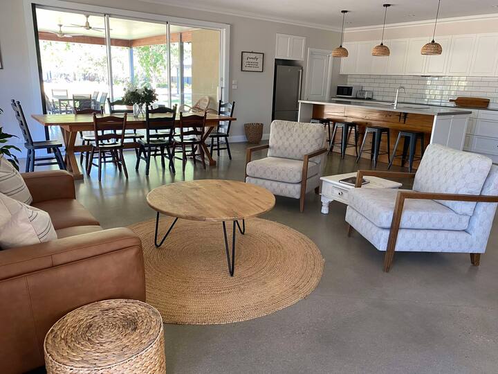 Koorambi Guest House - Temora
