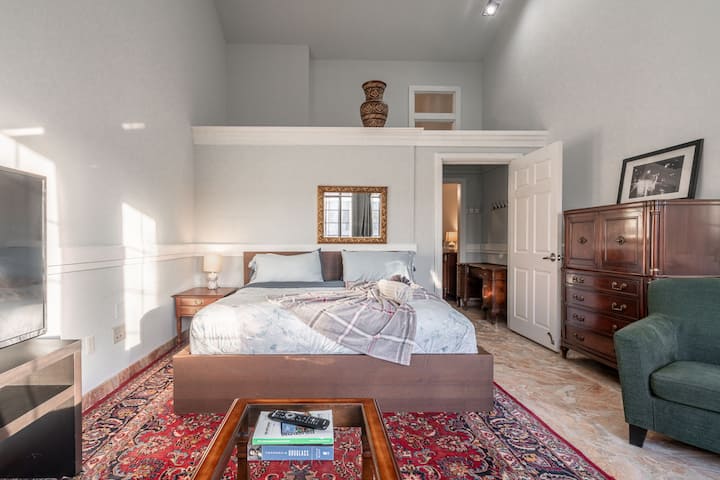Downtown 2bedroom + 1bathroom In A+ Location - Philadelphia, PA
