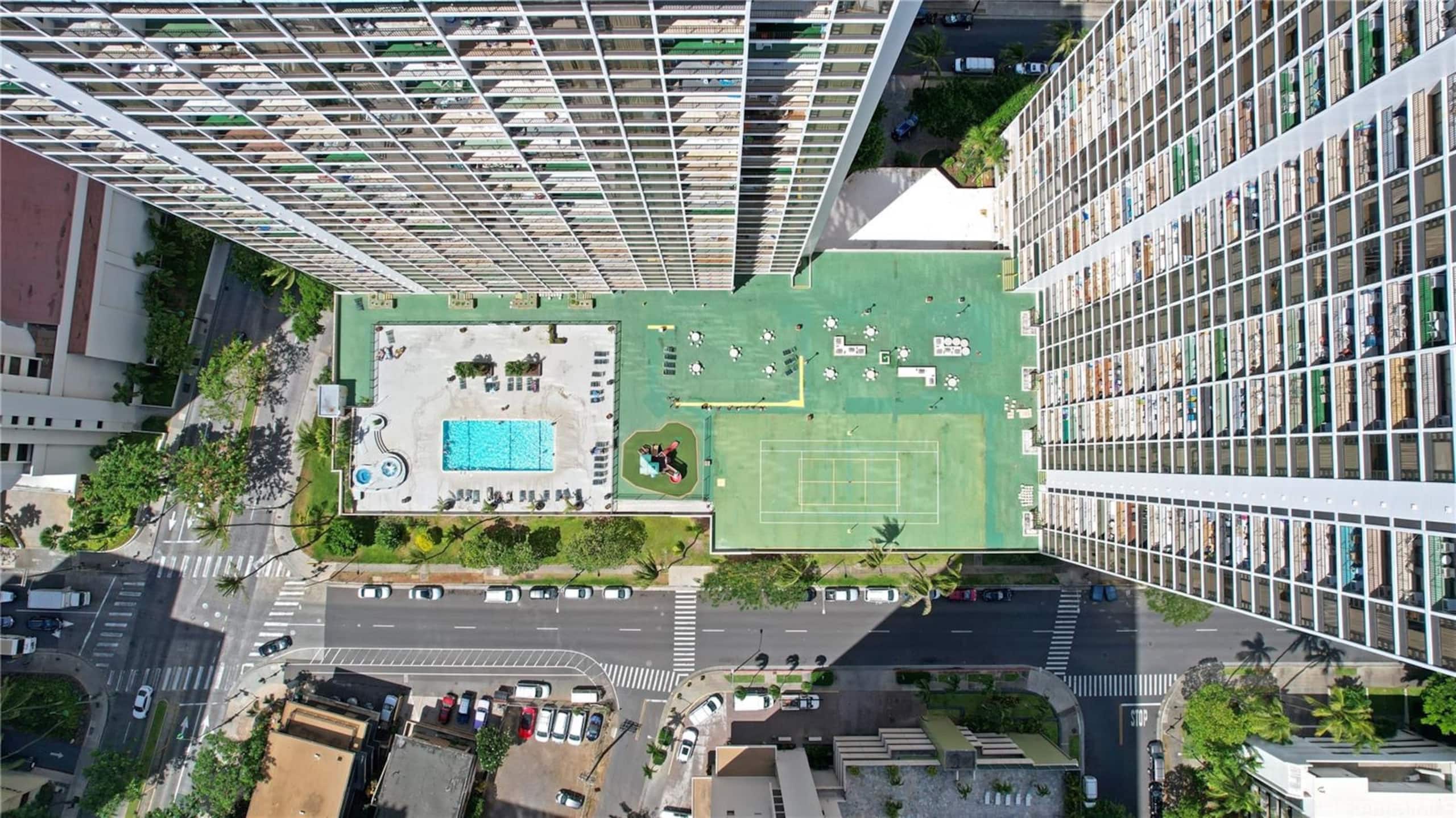29FL-Ultra Modern 1BR-Ocean View & Free Parking! - Image 43