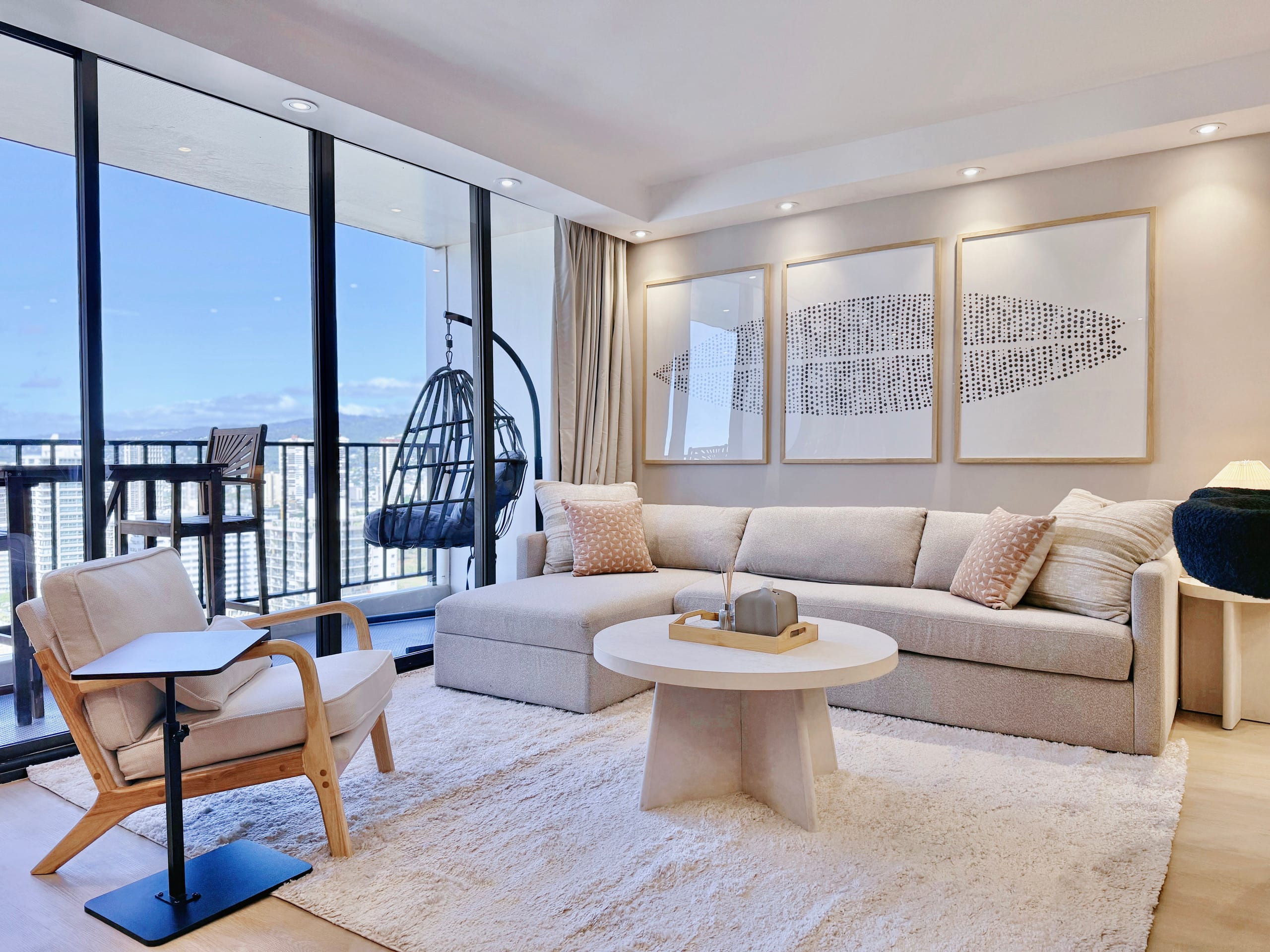 29FL-Ultra Modern 1BR-Ocean View & Free Parking! - Image 8