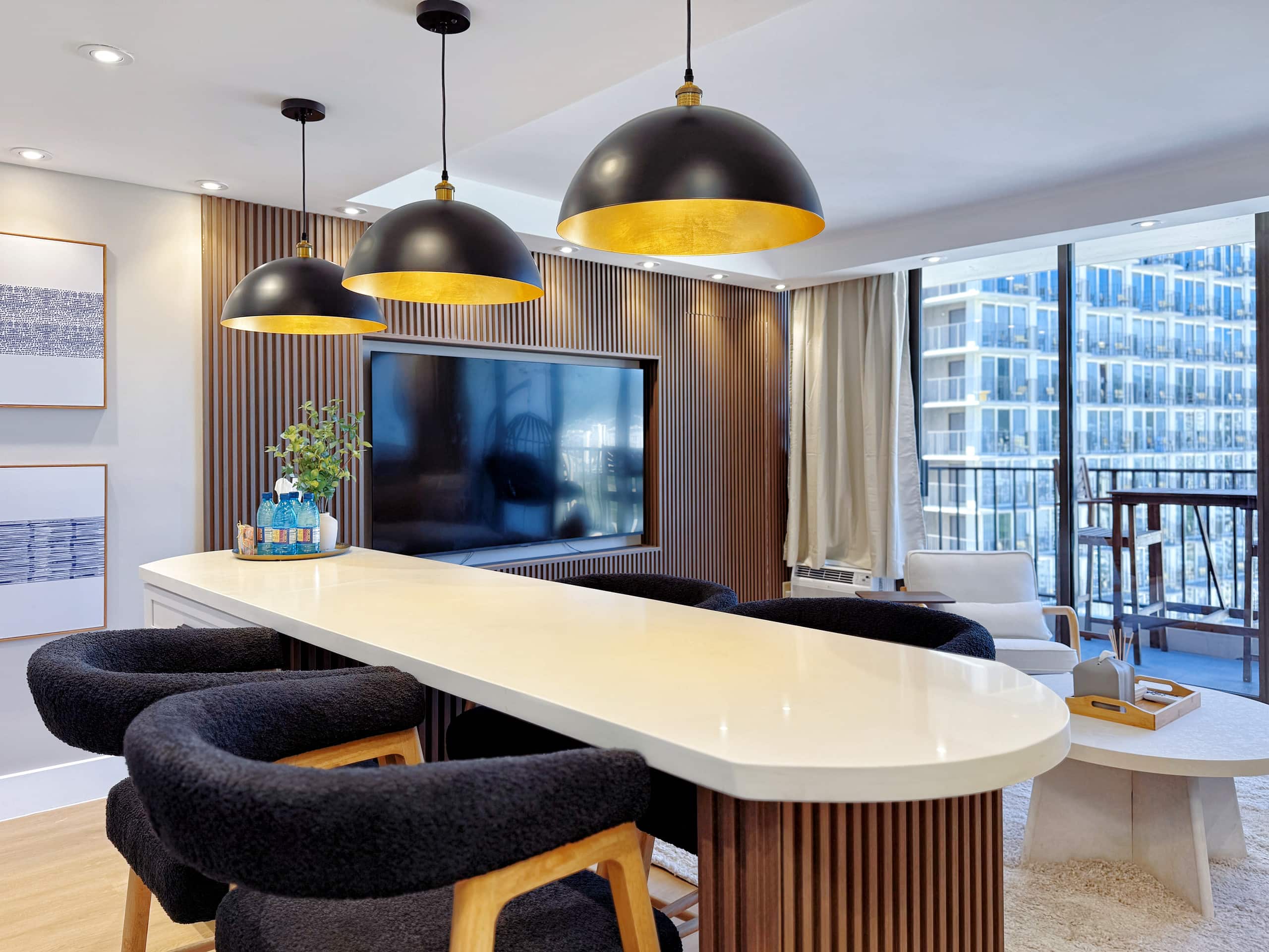 29FL-Ultra Modern 1BR-Ocean View & Free Parking! - Image 14