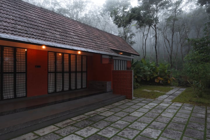 The Lantern -Service Villa. - Wayanad