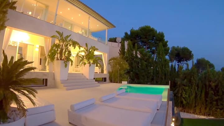 Villa Spa Bendinat. Heated Pool. Sea View. Vt/1587 - Palma