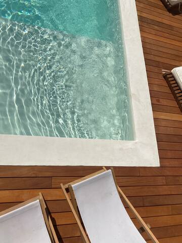 Private pool in Lecce, steps from old town gallery image 5