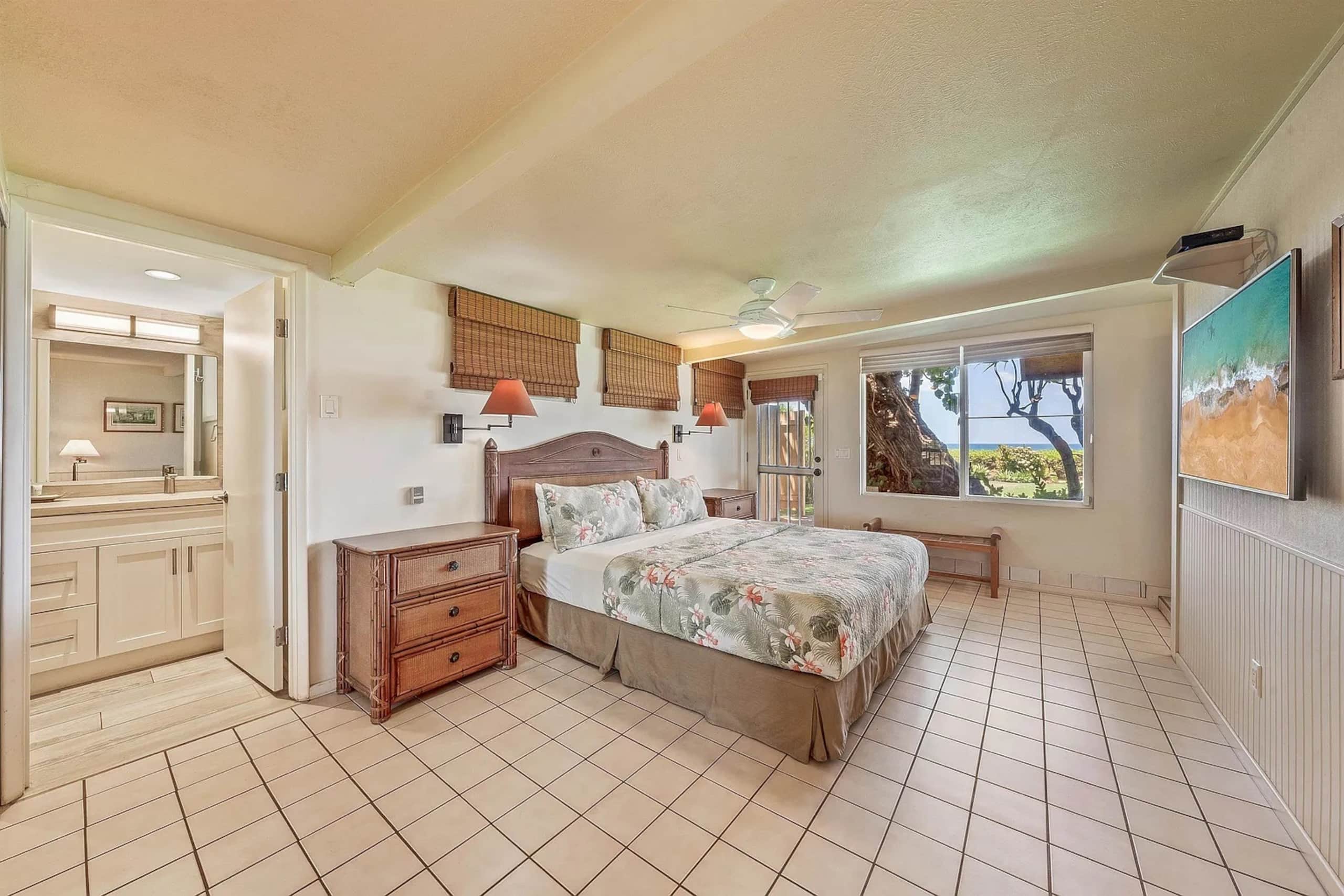 Home in Kihei · ★4.92 · 1 bedroom · 2 beds · 2 baths - Image 13