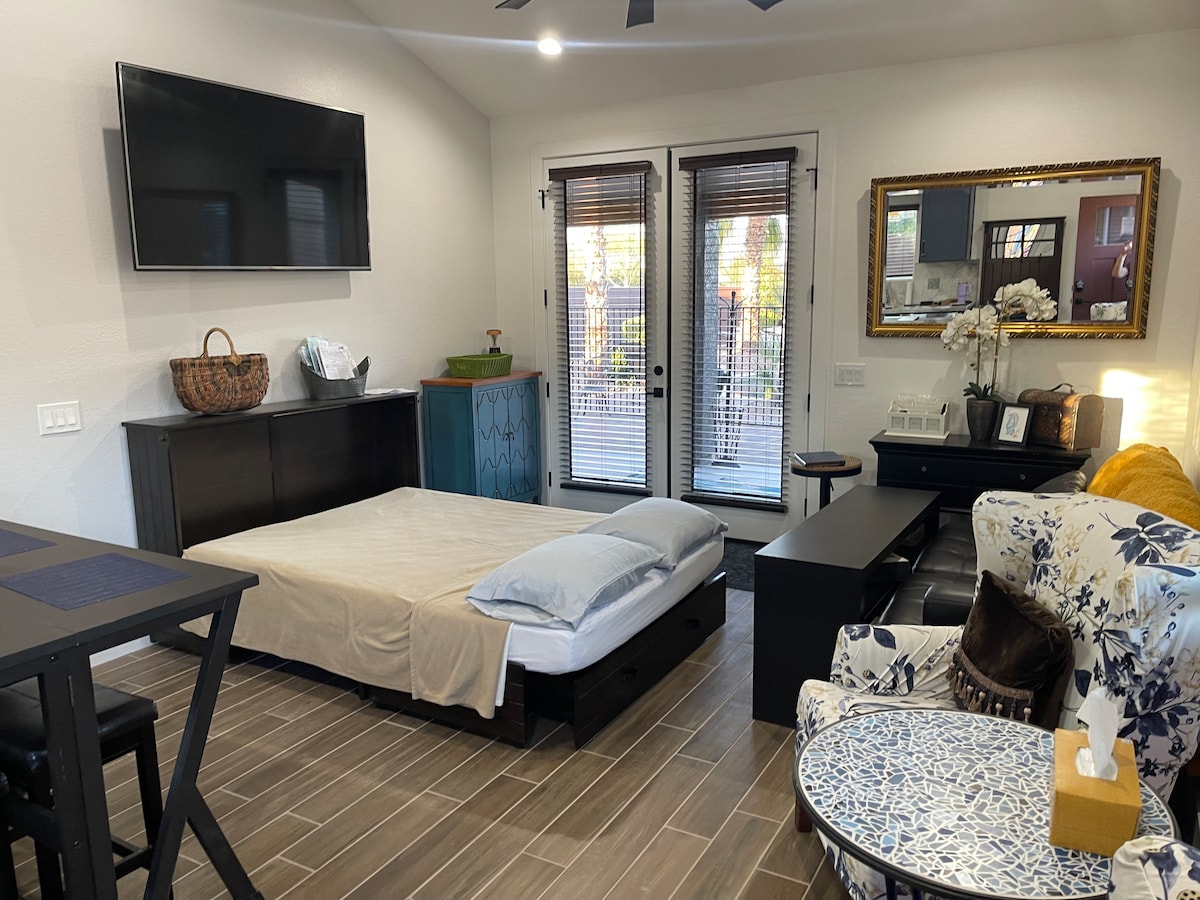 Top Airbnb: Guest House in Surprise! in Surprise