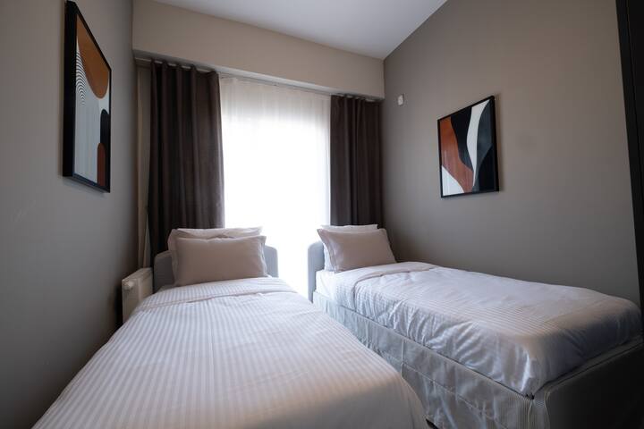 غرفة النوم 2