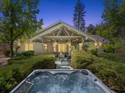 Sleeps 30 | Arcade | 3 Home Compound | Game Room