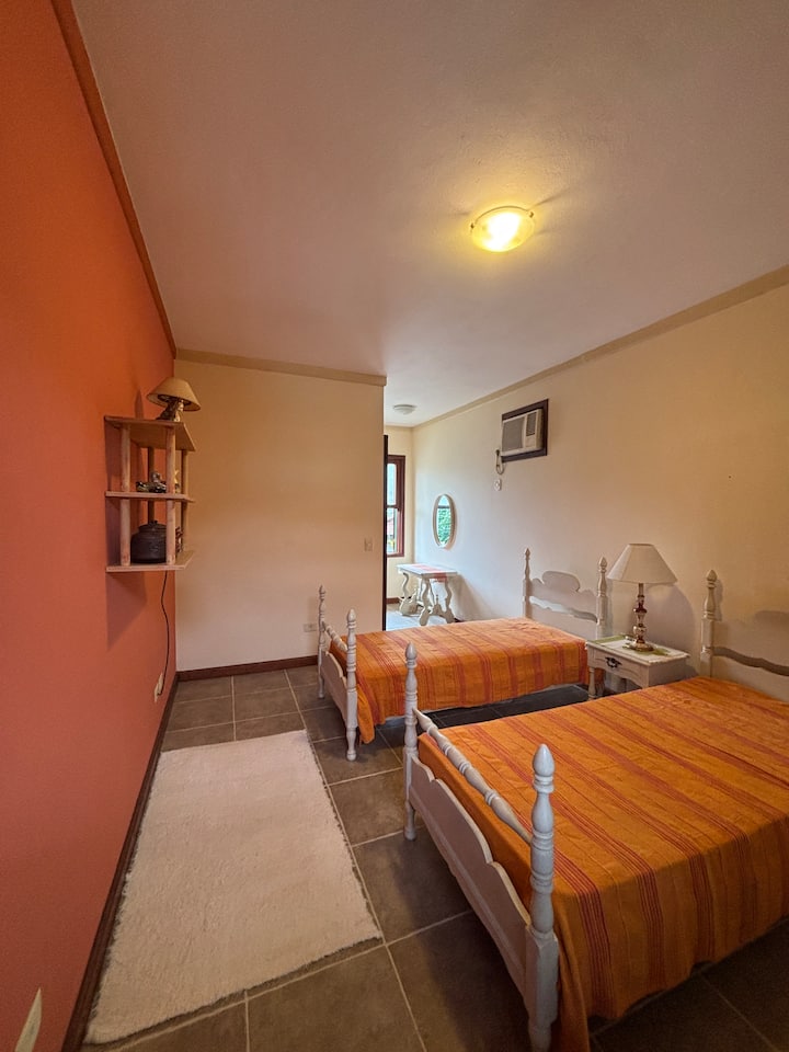 საძინებელი 3