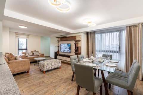 DHP+ | Spacious 3BR Apt Family w/ Garage Barranco