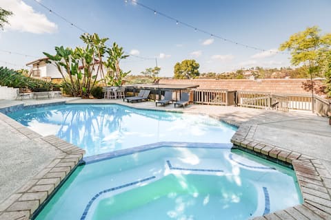 Spacious Oasis w/ Pool, Sauna, and Secret Arcade