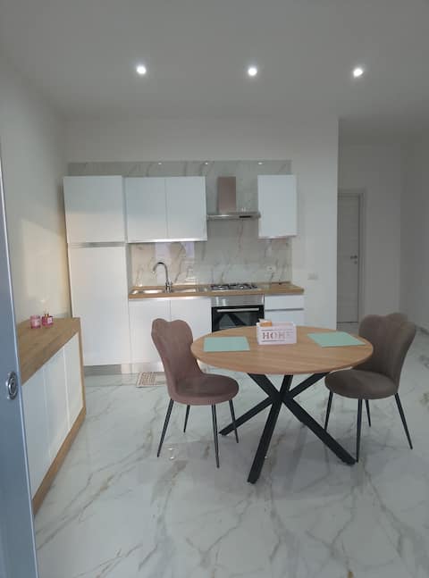 Proprietà Airbnb di successo: Dodi's House 1 a Pozzuoli
