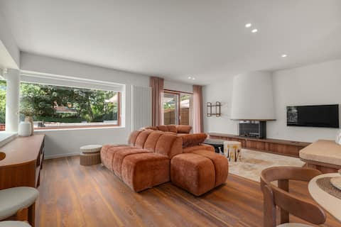 - Villa Adonis- Luxury & charm in picturesque De Haan