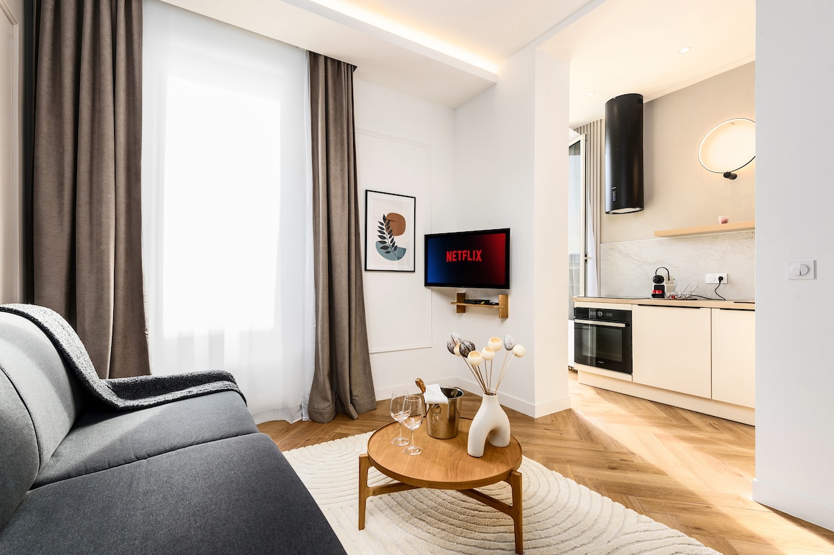Top Airbnb: Hypercentre - 5 mn Monaco - Luxury flat - CS in Beausoleil