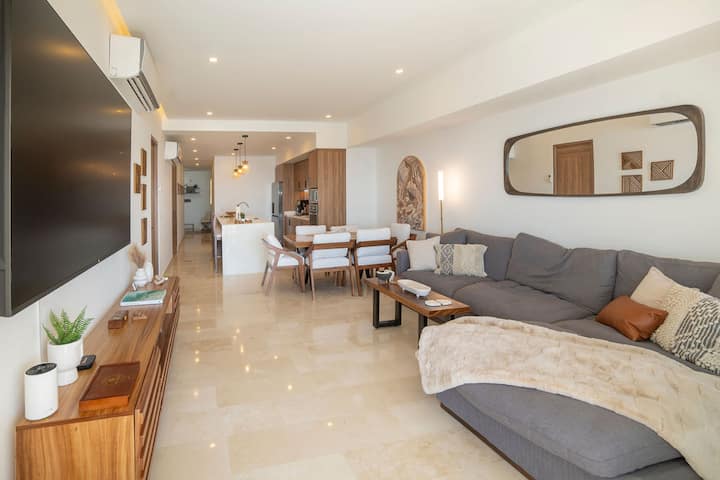 Luxurious Beach Front Suite 3bed 4bath, Brand New - Puerto Vallarta