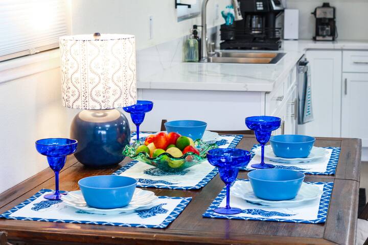 NEW! 4BR House -Pool, Jacuzzi, Outdoor Kitchen, AC gallery image 4