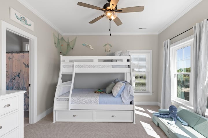 საძინებელი 4