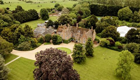 Hockwold Hall: Formal Royal Residence on 50 Acres