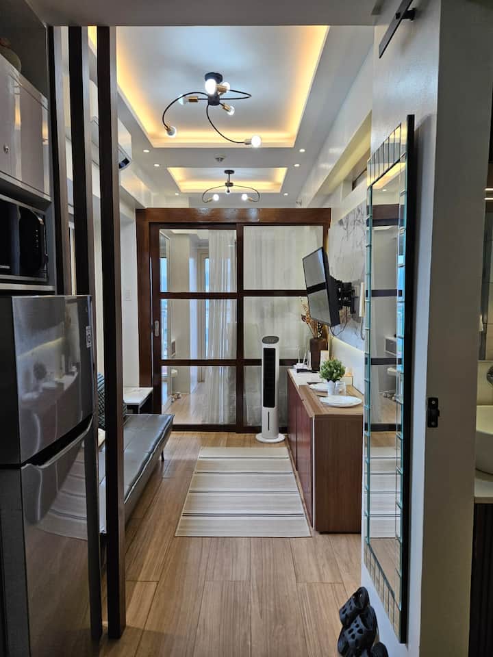 Cozy Two-bedroom Suite | Pasay - Manila