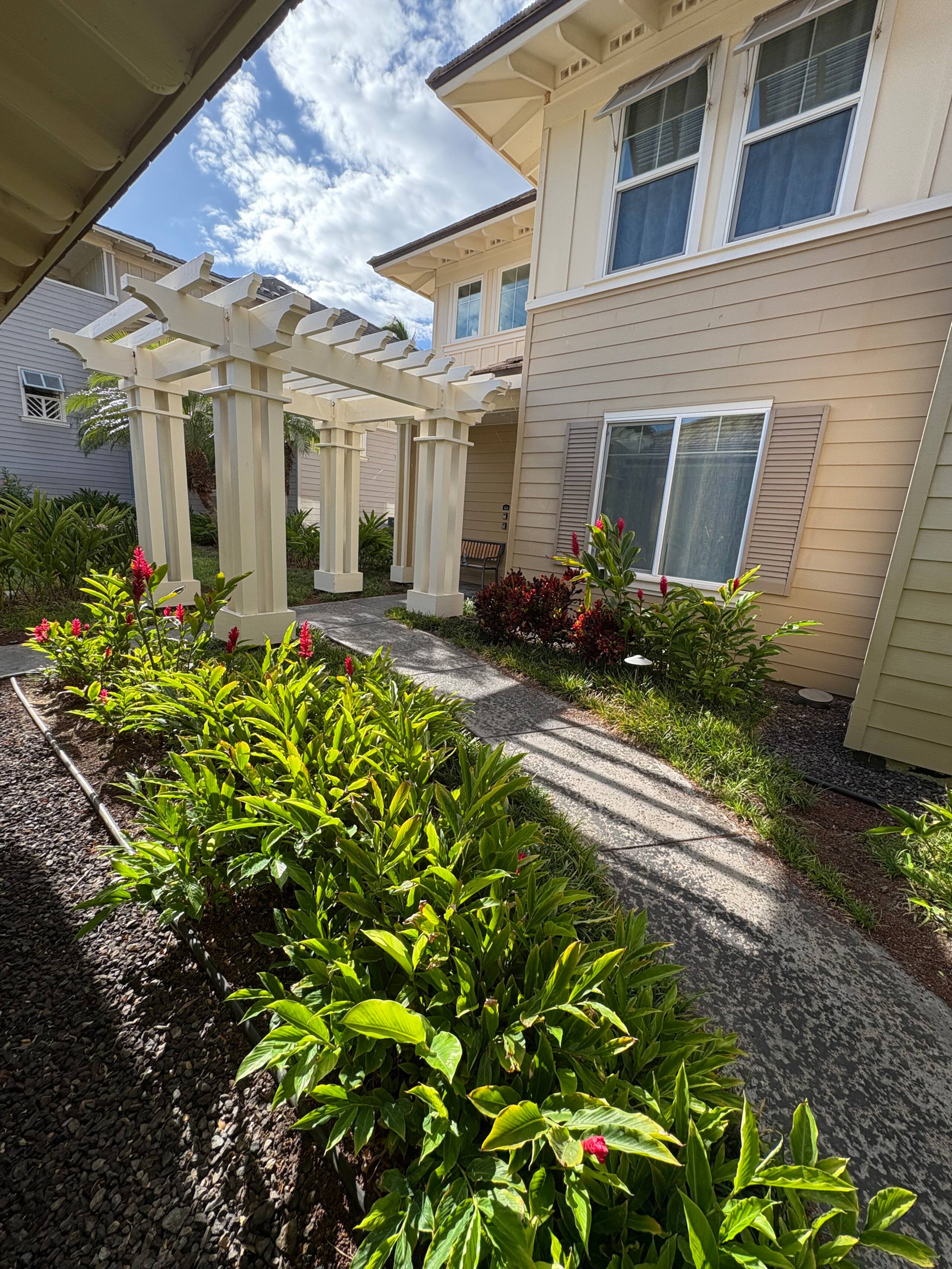 Townhouse in Waikoloa Village · ★4.95 · 3 bedrooms · 7 beds · 3 baths - Photo 3