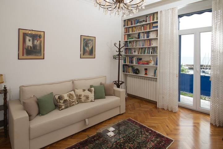 ห้องนั่งเล่น