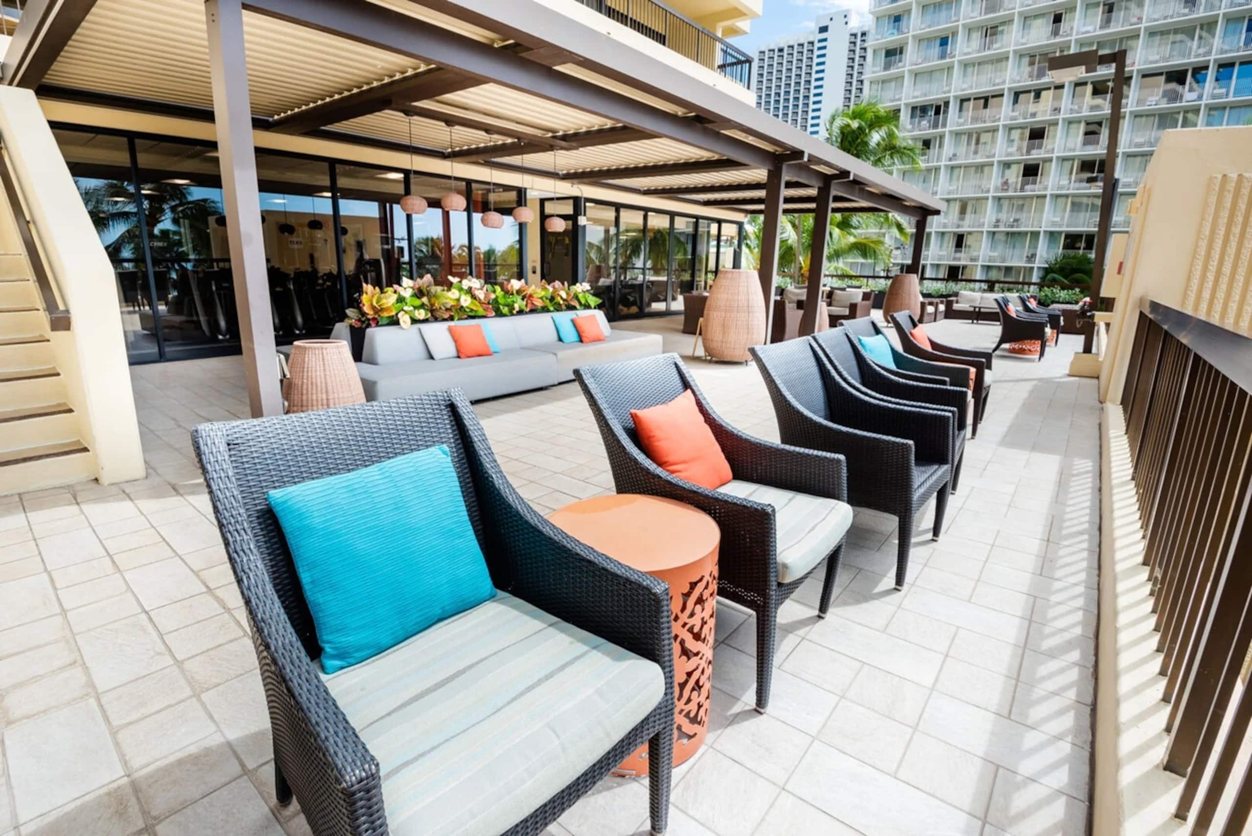 Hotel in Honolulu · ★4.78 · 2 bedrooms · 4 beds · 2 private baths - Image 45